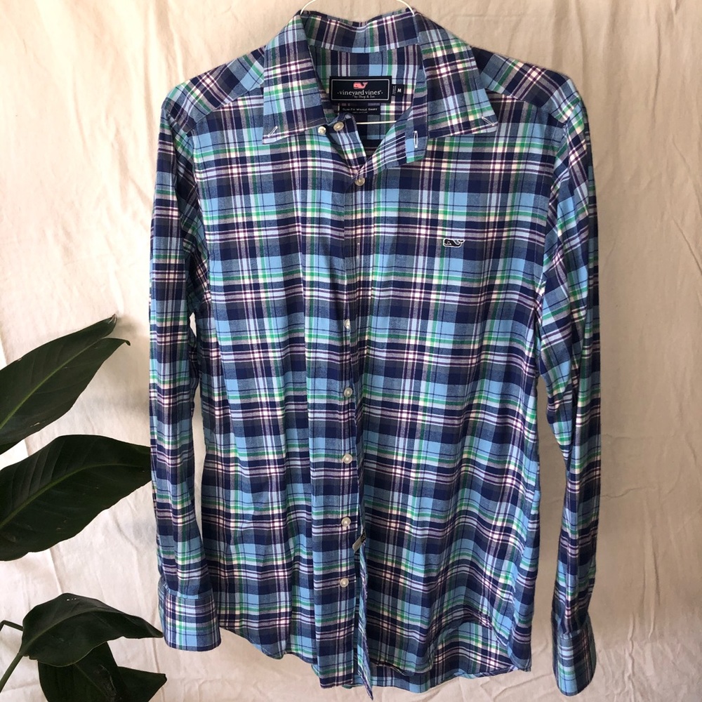 VINEYARD VINES :: medium :: never worn!